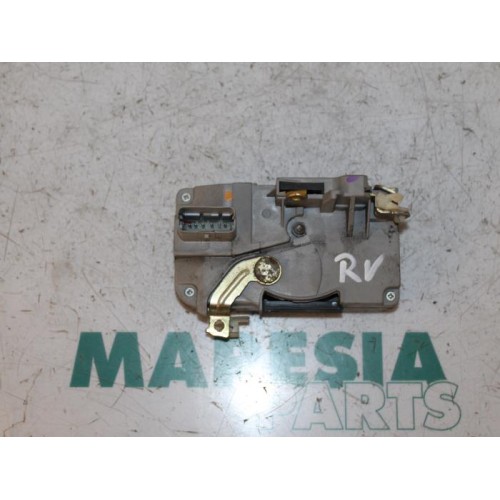 Citroen - C5 - Front door lock mechanism 4-door, right