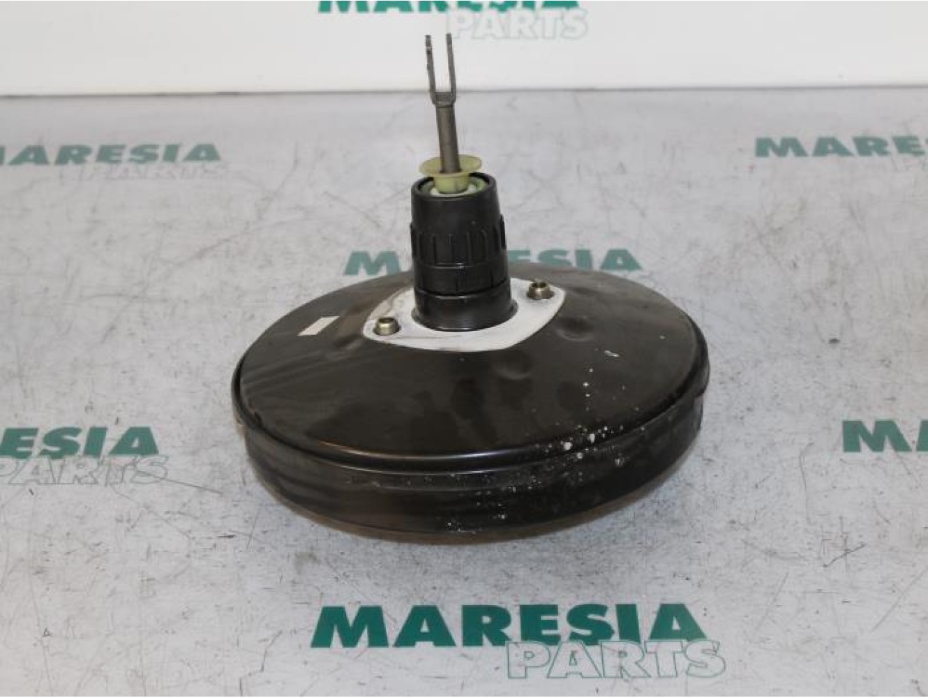 Renault - Megane Scenic - Brake servo
