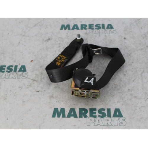 Alfa Romeo - 166 - Rear seatbelt, left