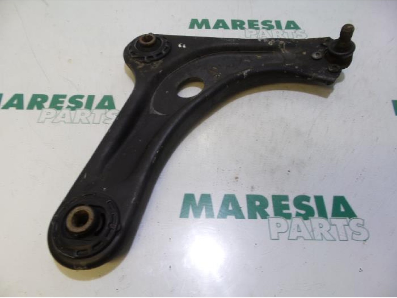 Citroen - C3 - Front lower wishbone, right