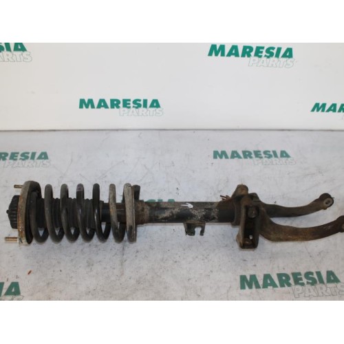 Alfa Romeo - 166 - Stoßdämpferstrebe rechts vorne
