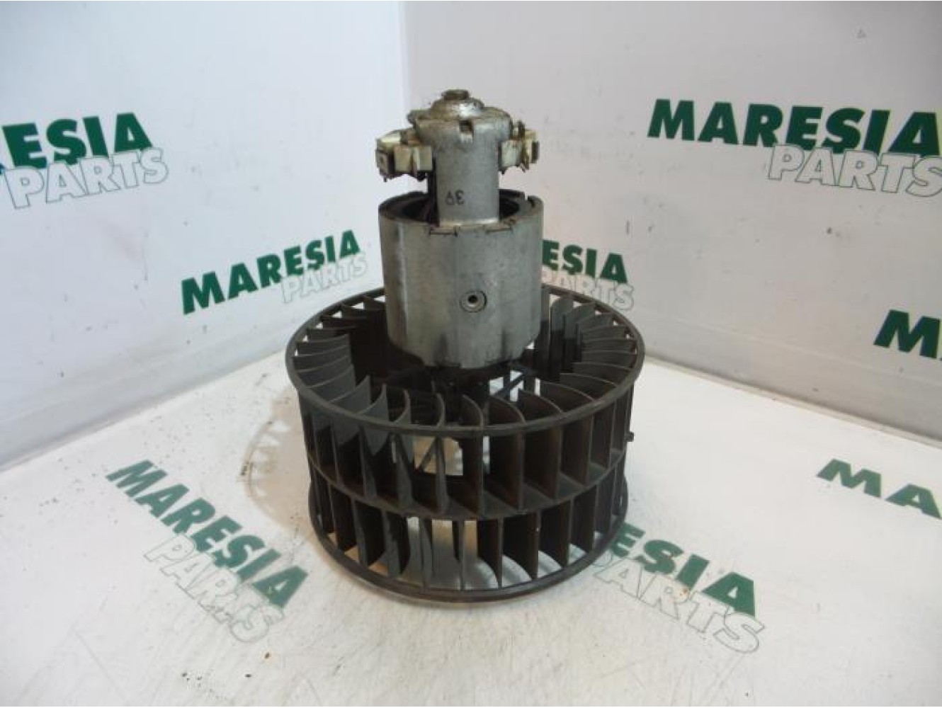 Renault - Kangoo - Heating and ventilation fan motor