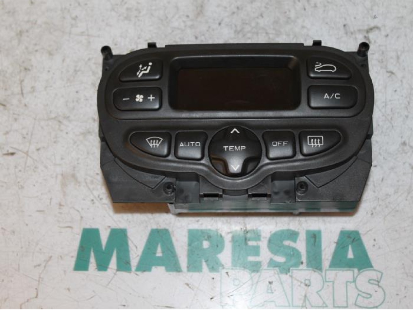 Peugeot - 206 - Heater control panel