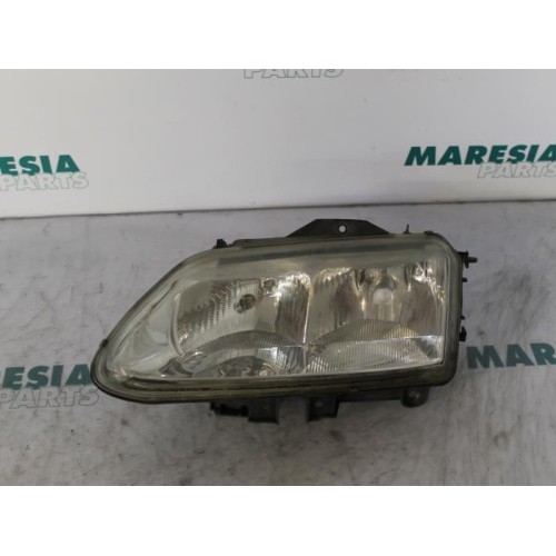 Renault - Espace - Koplamp links