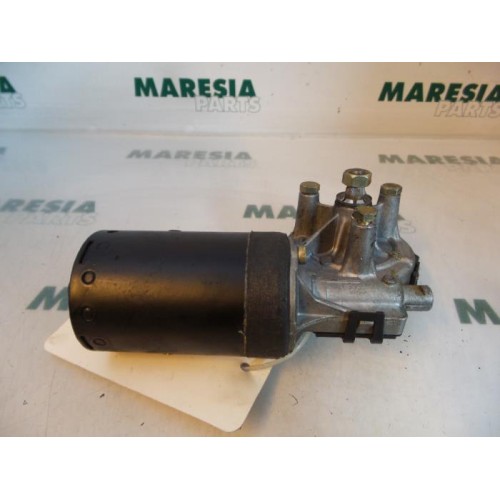 Peugeot - 206 - Front wiper motor