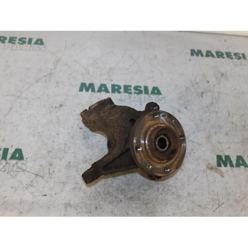 Peugeot - 206 - Knuckle, front right