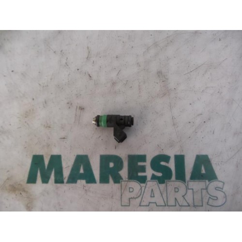 Renault - Laguna - Injector (benzine injectie)