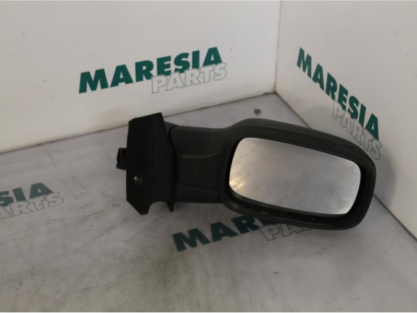 Renault - Megane Scenic - Wing mirror, right