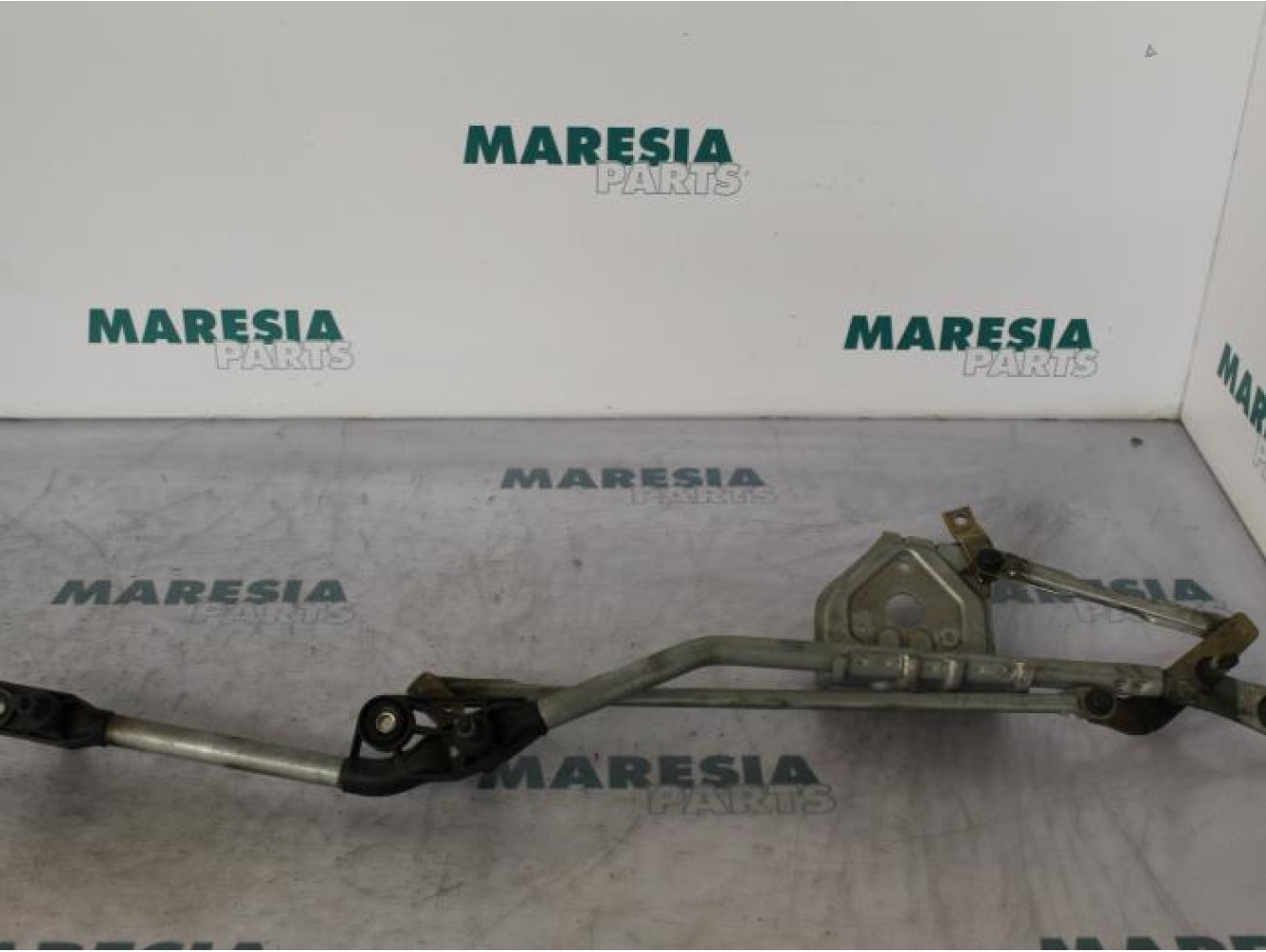 Renault - Megane Scenic - Wiper mechanism