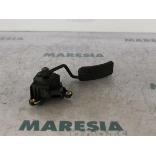 Renault - Megane Scenic - Throttle pedal position sensor
