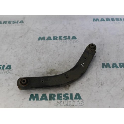 Fiat - Croma - Querlenker links hinten