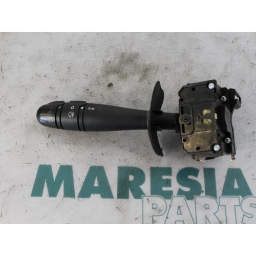 Renault - Megane Scenic - Indicator switch