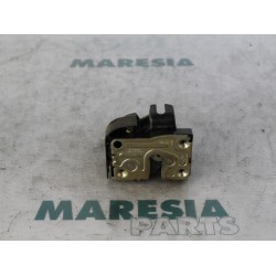 Renault - Megane Scenic - Front door lock mechanism 4-door, right