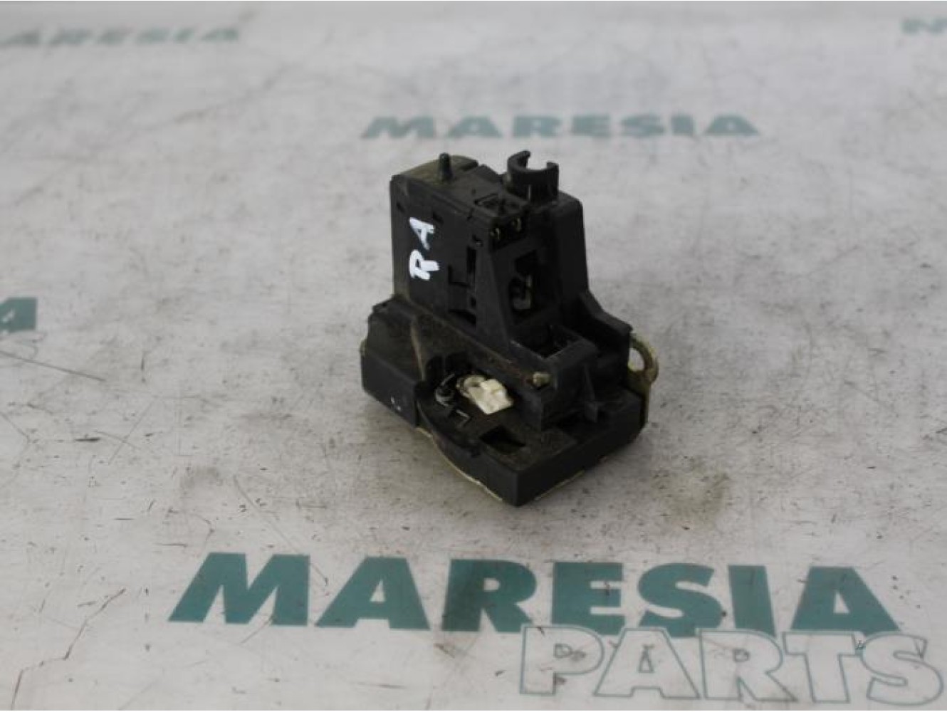 Renault - Megane Scenic - Rear door mechanism 4-door, right