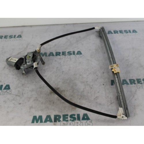 Renault - Megane Scenic - Window mechanism 4-door, front left