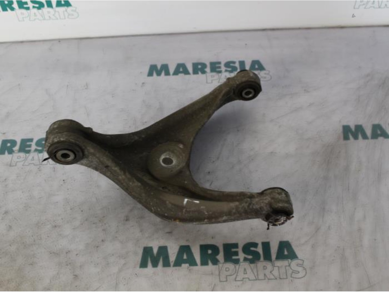 Peugeot - 508 - Querlenker links hinten
