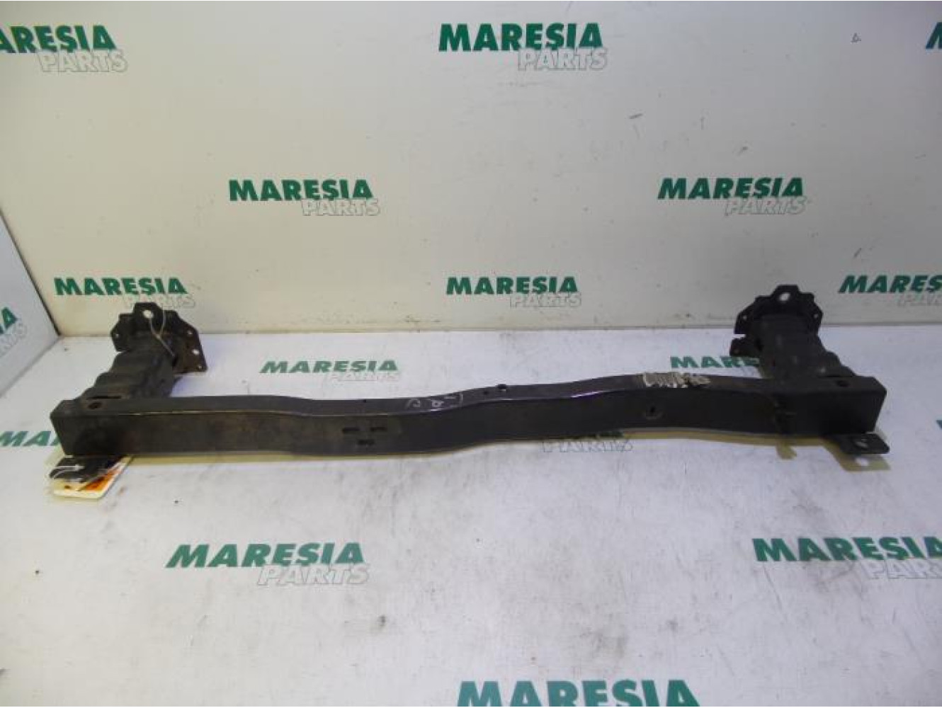 Citroen - C6 - Front bumper frame