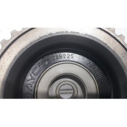 Renault - Grand Scenic - Camshaft sprocket