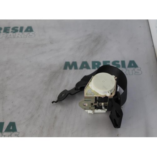 Fiat - Croma - Rear seatbelt, left