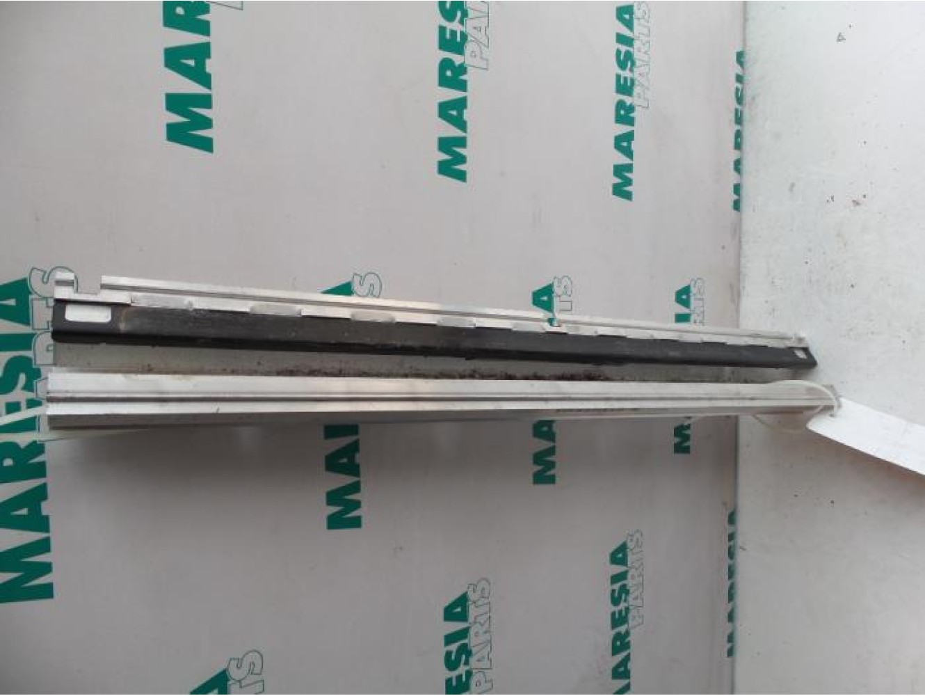 Fiat - Ulysse - Seat rails, left