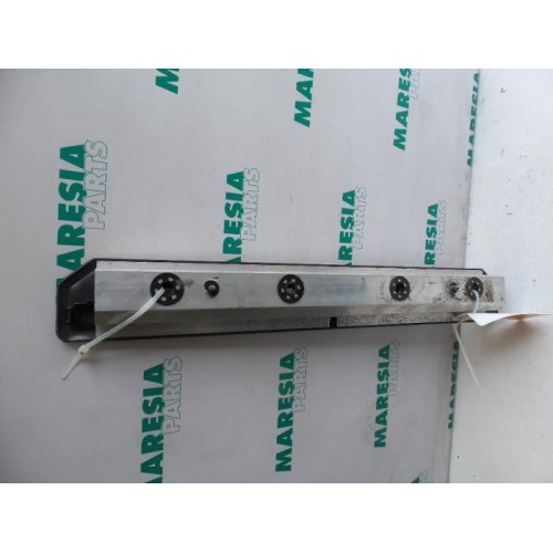 Fiat - Ulysse - Seat rails, left