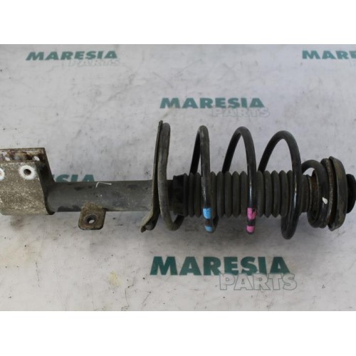 Peugeot - 307 - Front shock absorber rod, left