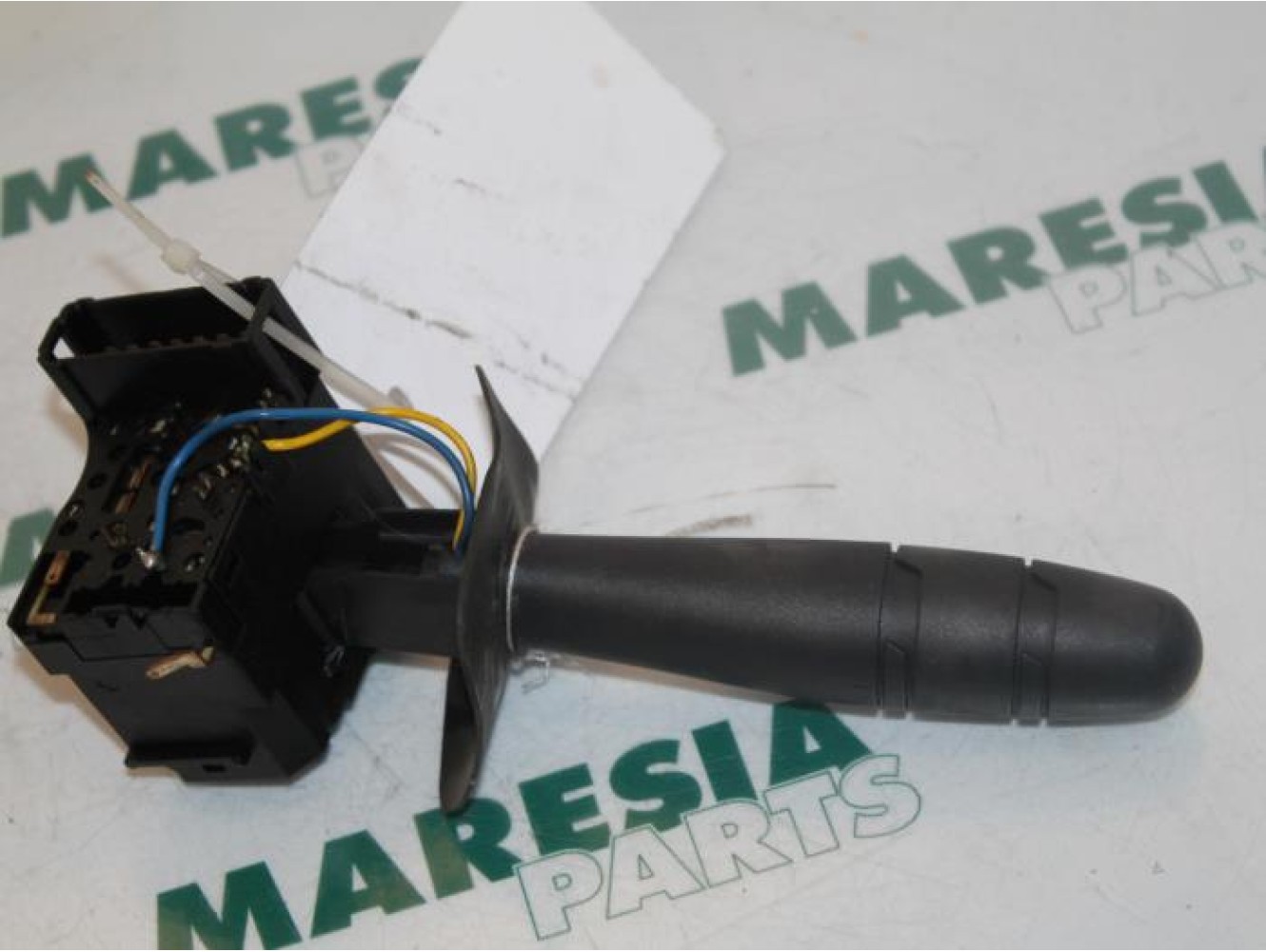 Renault - Clio - Indicator switch