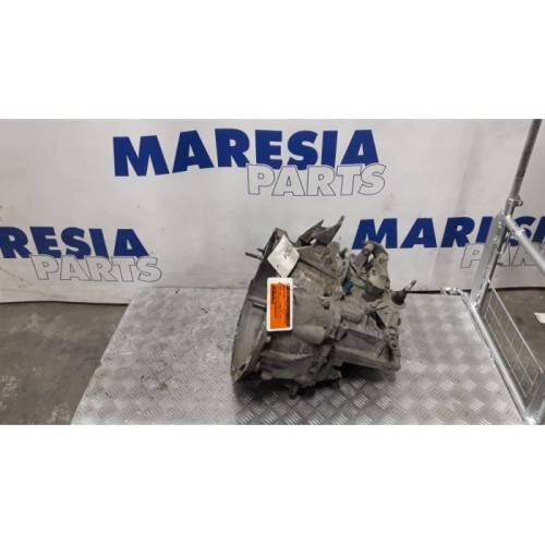 Renault - Megane Scenic - Gearbox