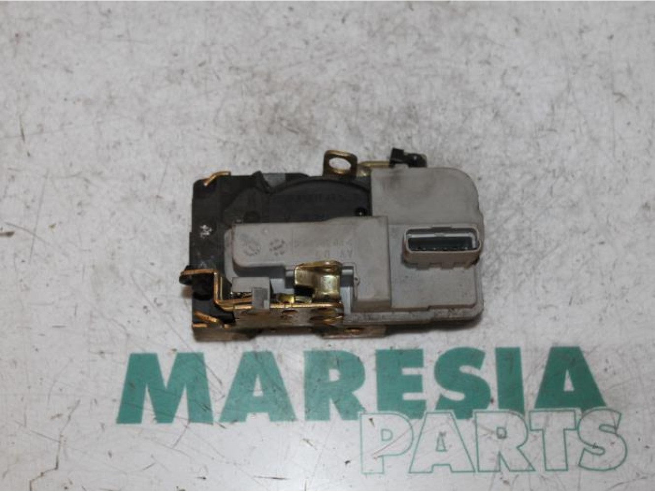 Peugeot - 206 - Front door lock mechanism 4-door, right