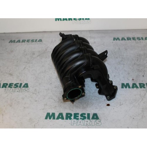 Peugeot - 206 - Intake manifold