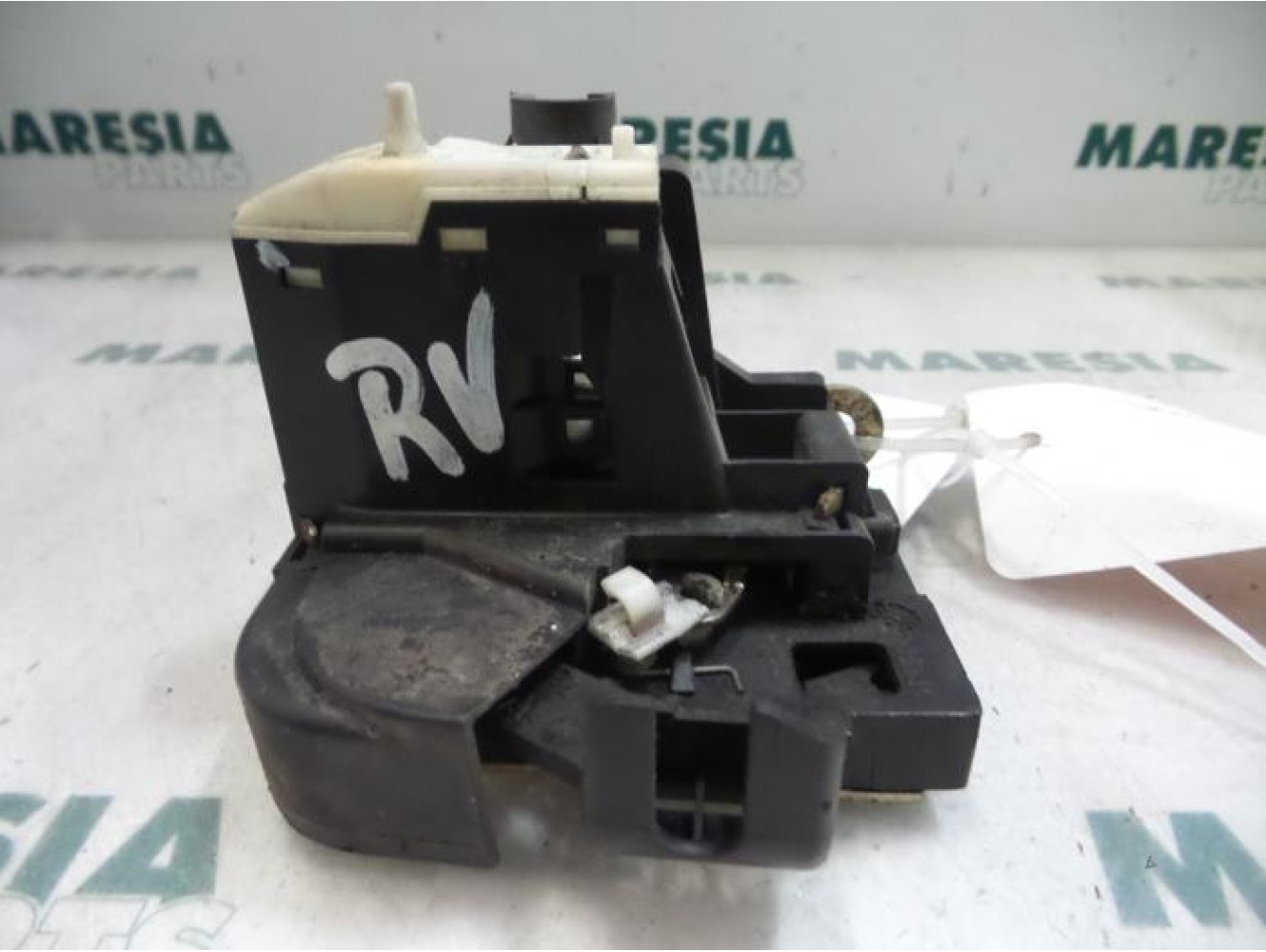 Renault - Clio - Front door lock mechanism 4-door, right