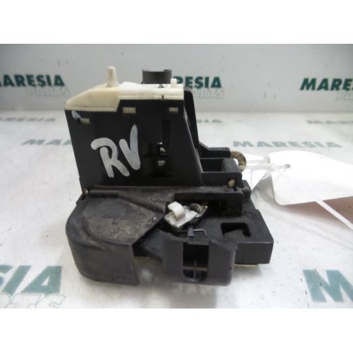 Renault - Clio - Front door lock mechanism 4-door, right