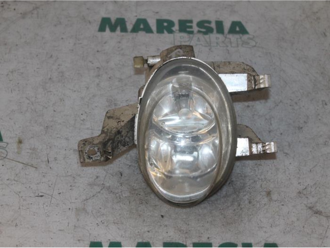Peugeot - 206 - Nebelscheinwerfer rechts vorne