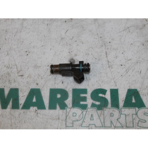 Peugeot - 206 - Injector (petrol injection)