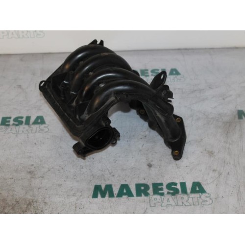 Peugeot - 206 - Intake manifold