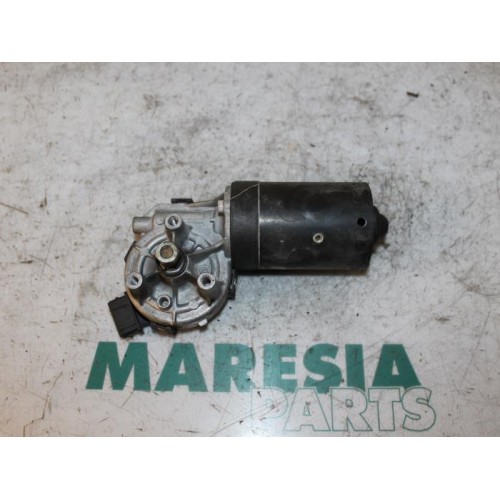 Peugeot - 206 - Front wiper motor