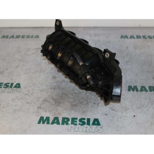 Alfa Romeo - 147 - Intake manifold