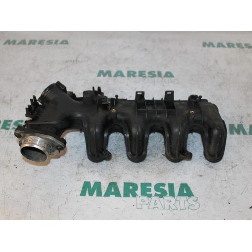 Peugeot - 206 - Intake manifold