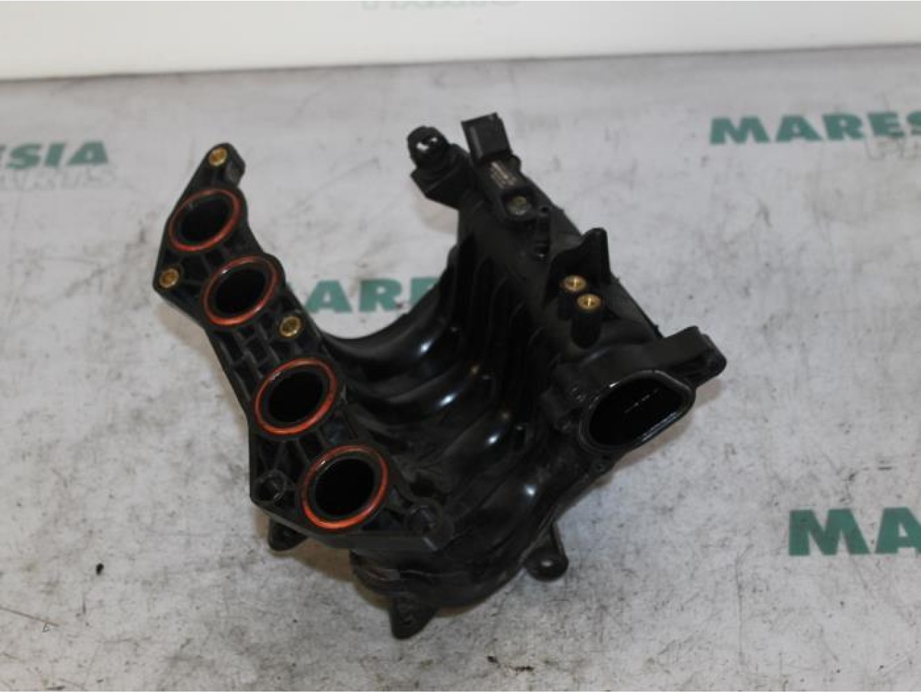 Peugeot - 307 - Intake manifold