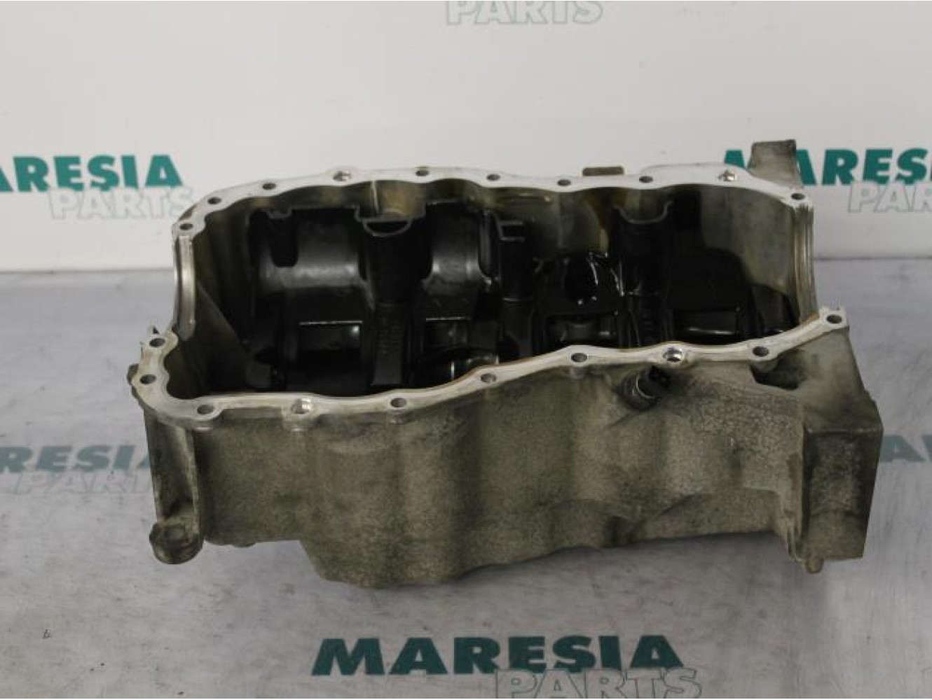 Renault - Megane Scenic - Sump