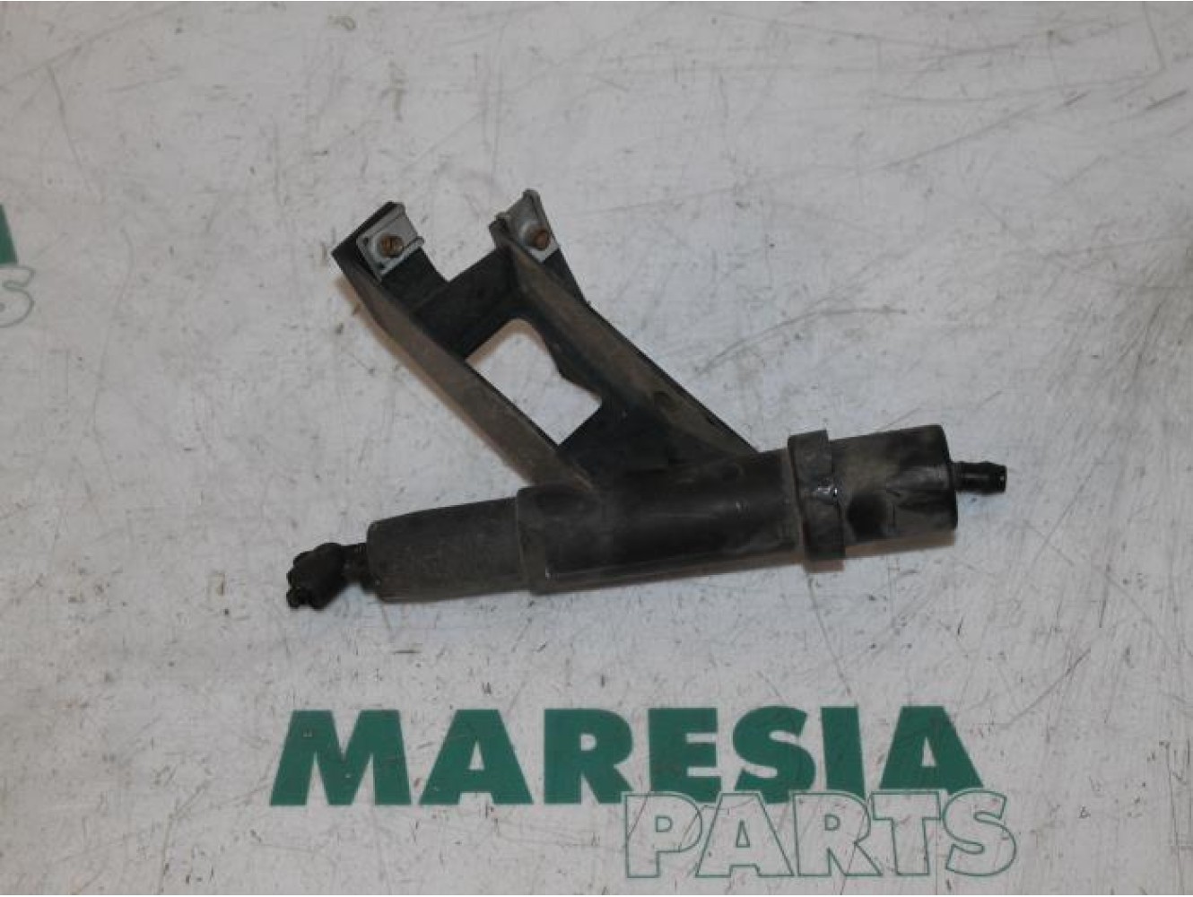 Lancia - Thesis - Scheinwerfersprüher