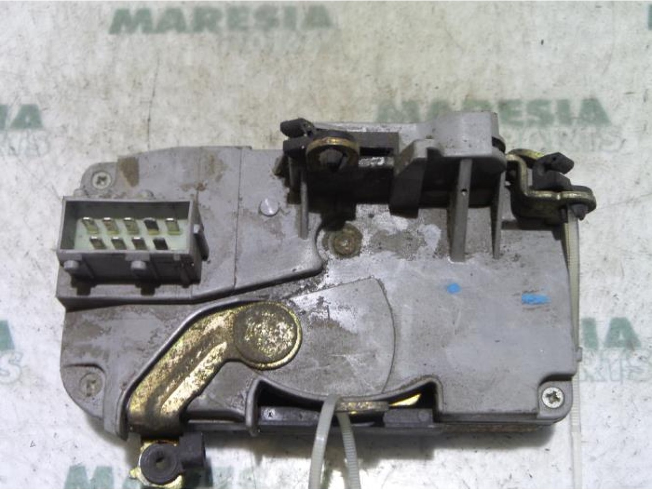 Peugeot - 206 - Front door lock mechanism 4-door, right