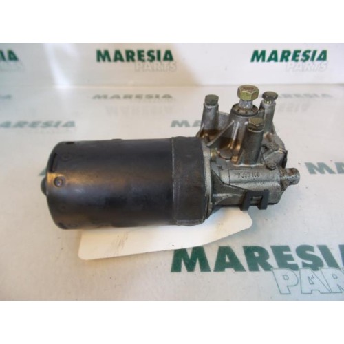 Peugeot - 206 - Front wiper motor