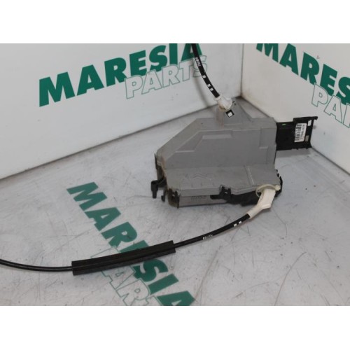 Citroen - C5 - Rear door mechanism 4-door, right
