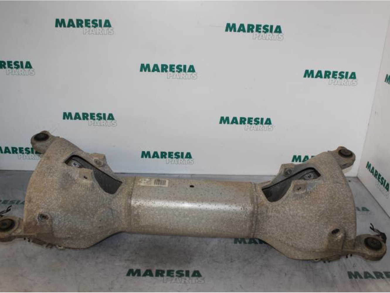 Citroen - C5 - Rear support beam