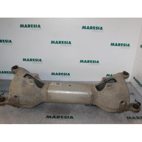 Citroen - C5 - Rear support beam
