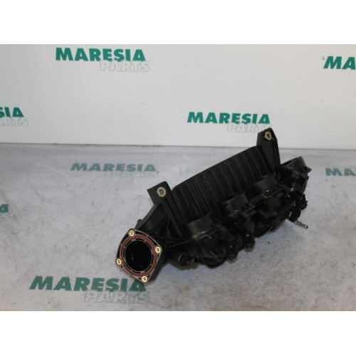 Alfa Romeo - 147 - Intake manifold