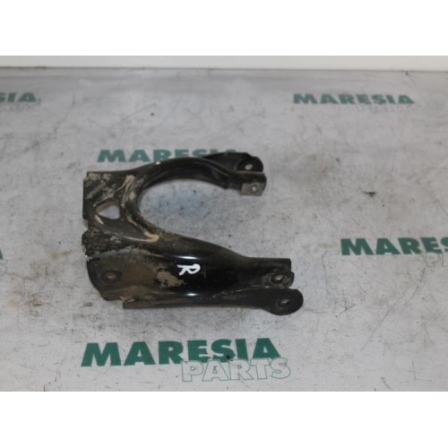 Citroen - C5 - Front upper wishbone, right