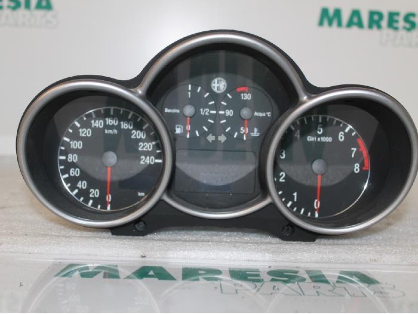 Alfa Romeo - 147 - Instrumentenpaneel