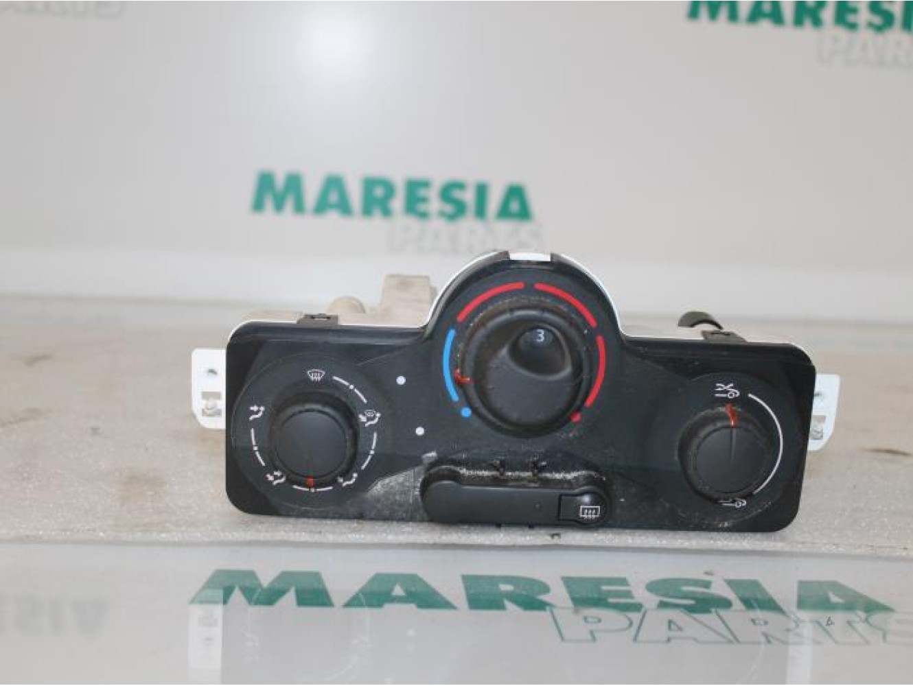 Renault - Modus - Heater control panel